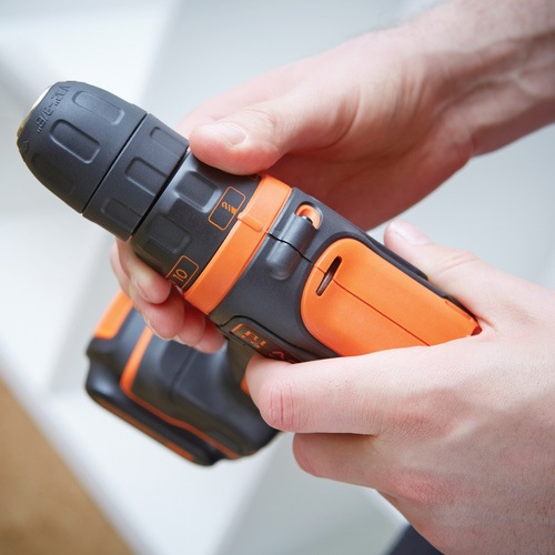 Black and Decker - 108V Ultra compacte Lithium Ion accuschroefboormachine in koffer - BDCDD12KB